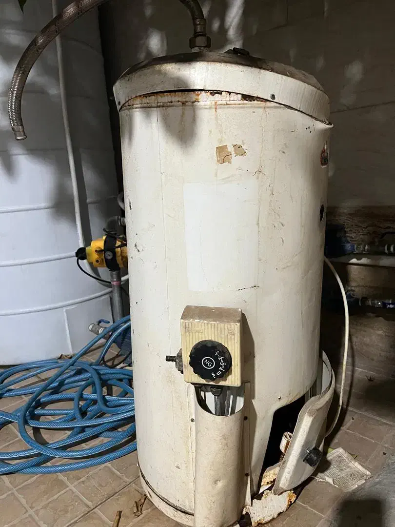 آبگرمکن گازی و برقی|آبگرمکن، پکیج، شوفاژ|بندر گناوه, |دیوار