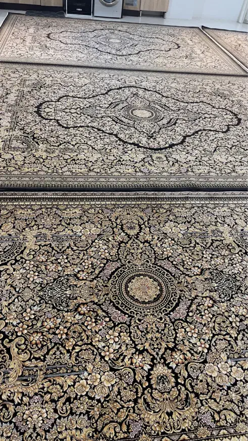 ۴ تخته فرش ۳*۴ و یک تخته فرش ۲*۳ فرهی|فرش|سنندج, |دیوار