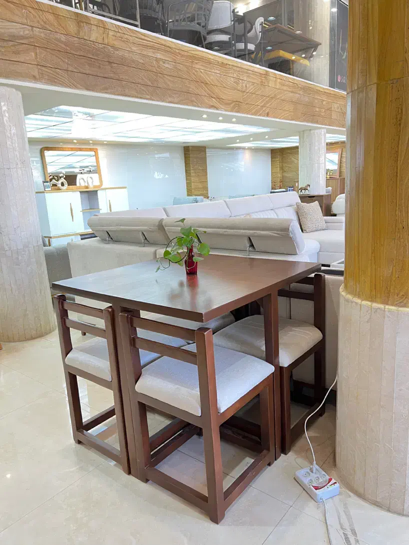 ناهارخوری کمجا-سرای آرا|میز و صندلی غذاخوری|یزد, |دیوار