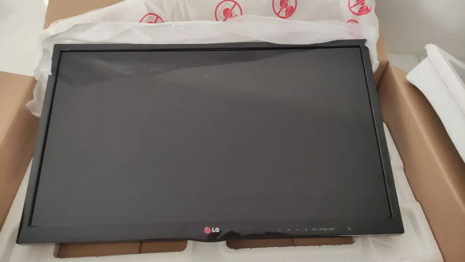 تلویزیون 29 ال جی|تلویزیون و پروژکتور|تهران, ستارخان|دیوار