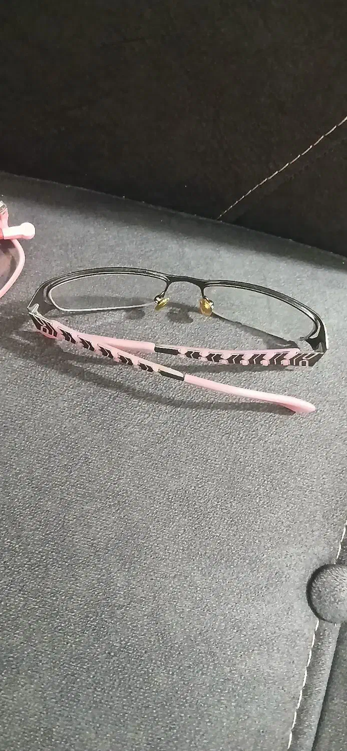 عینک سالم تمیز|زیورآلات و اکسسوری|قرچک, مجتمع مسکونی طبیعت|دیوار