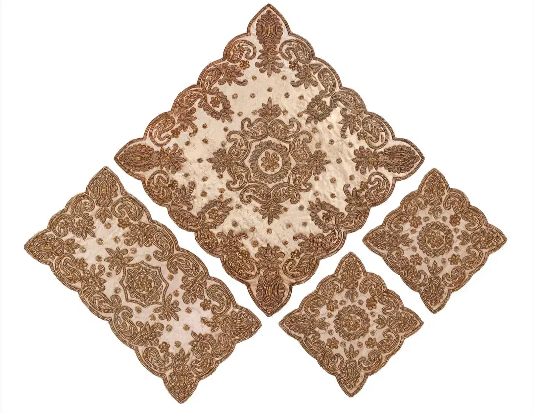 رو میزی کار دست هندی|پرده، رانر، رومیزی|تبریز, |دیوار