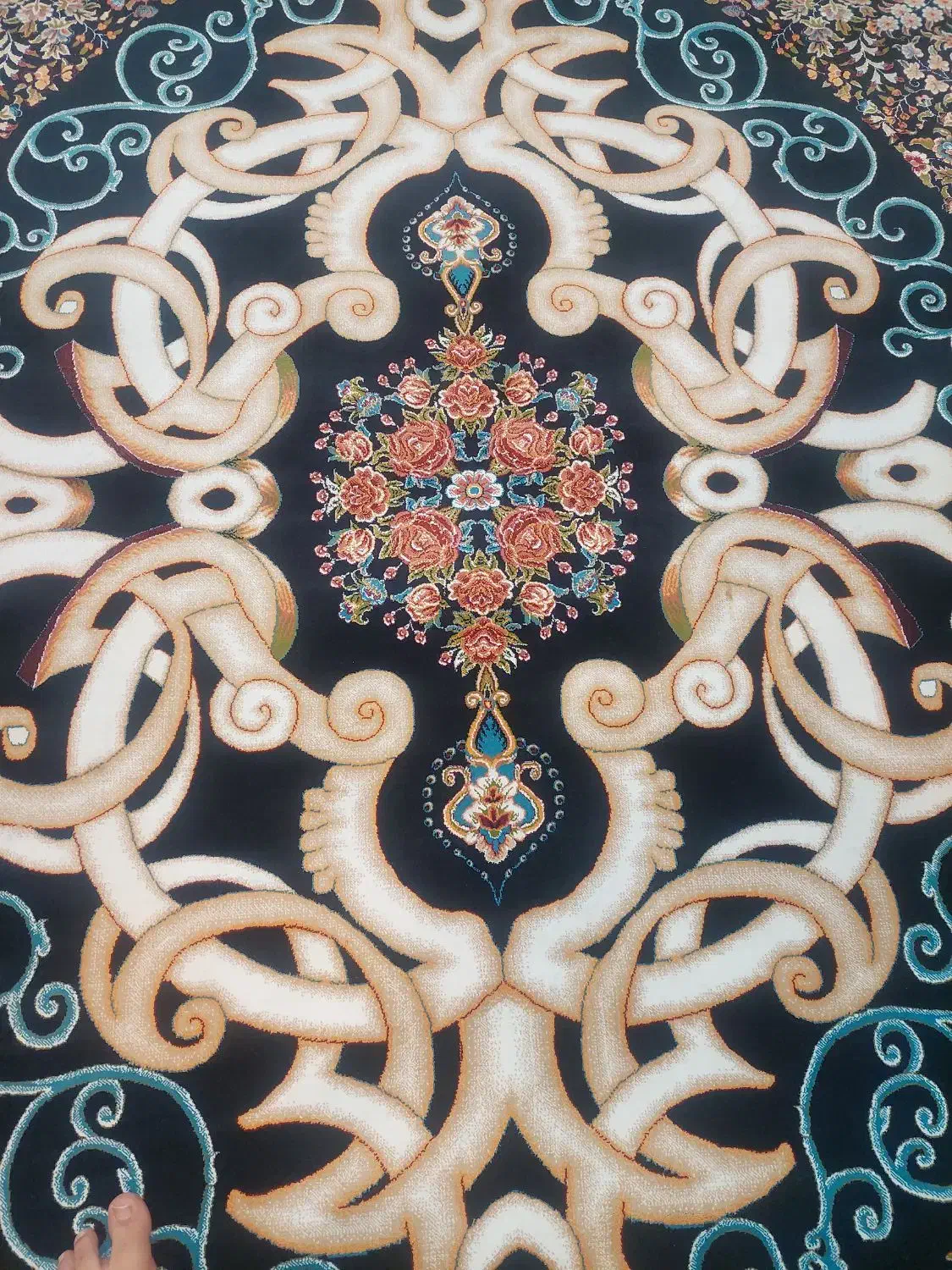 قالی ۱۲ و ۹ متری|فرش|دوگنبدان, |دیوار