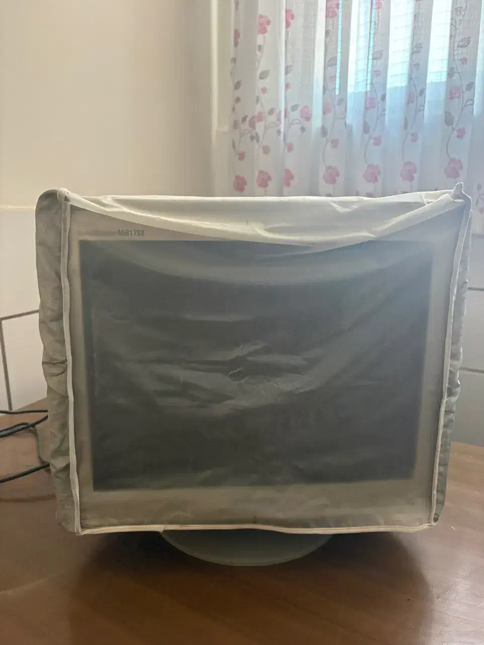 مانیتور سامسونگ قدیمی|قطعات و لوازم جانبی رایانه|اراک, |دیوار