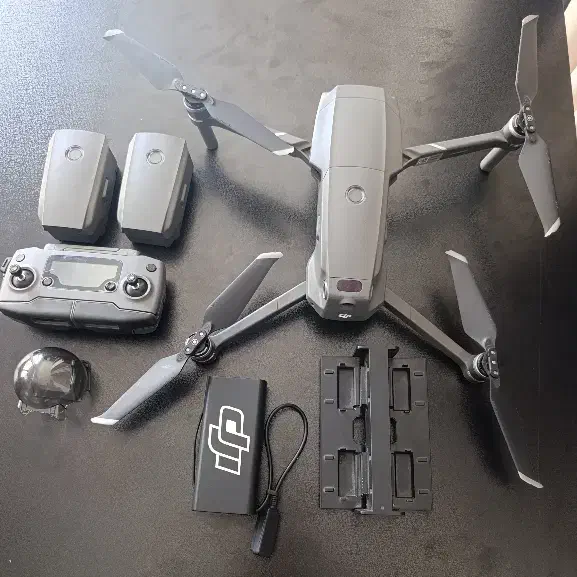 dji mavic 2pro هلیشات|دوربین عکاسی و فیلم‌برداری|اسلام‌شهر, کاشانک|دیوار