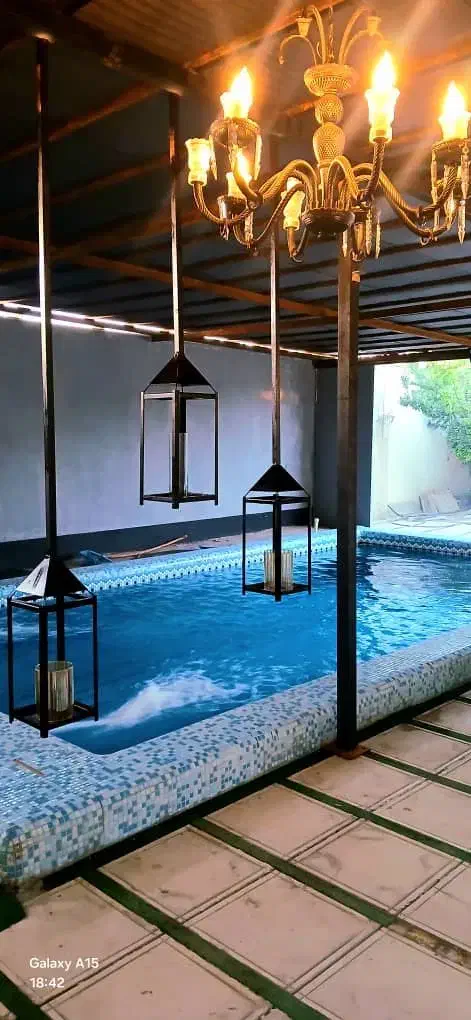 اجاره باغ ویلا روزانه استخر آب گرم نظافت تضمینی|اجارهٔ کوتاه‌مدت ویلا و باغ|تهران, چیتگر جنوبی|دیوار