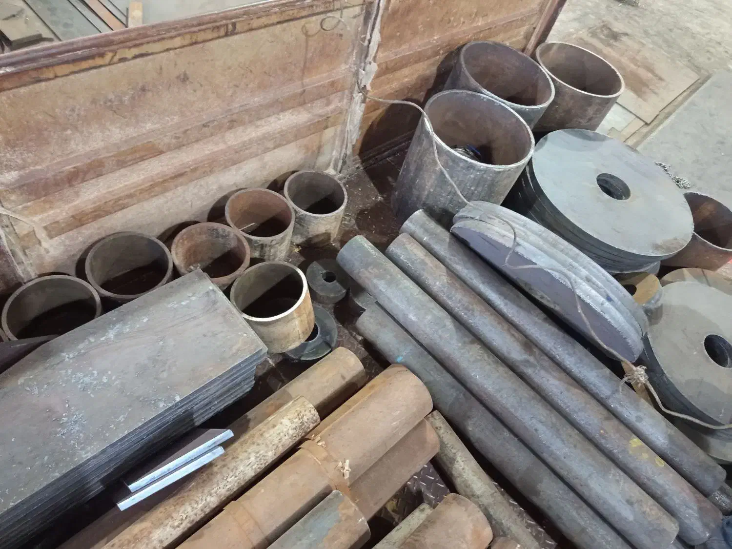 استخدام  مونتاژ کار و کمک مونتاژ کار|استخدام صنعتی، فنی، مهندسی|ماهدشت, |دیوار