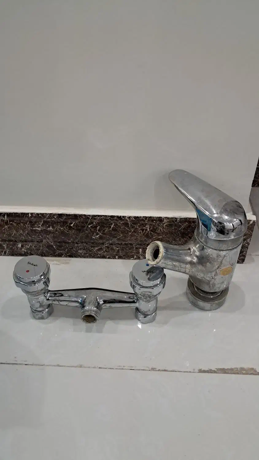 شیر ظرفشویی وشیر توالت|لوازم سرویس بهداشتی|پرند, فاز ۶|دیوار