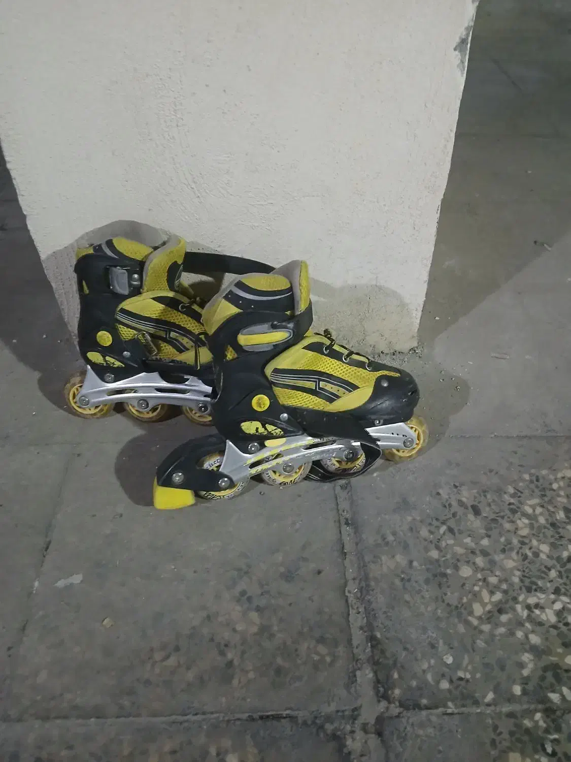 اسکیت تمیز وسالم|دوچرخه، اسکیت، اسکوتر|فولادشهر, C2|دیوار