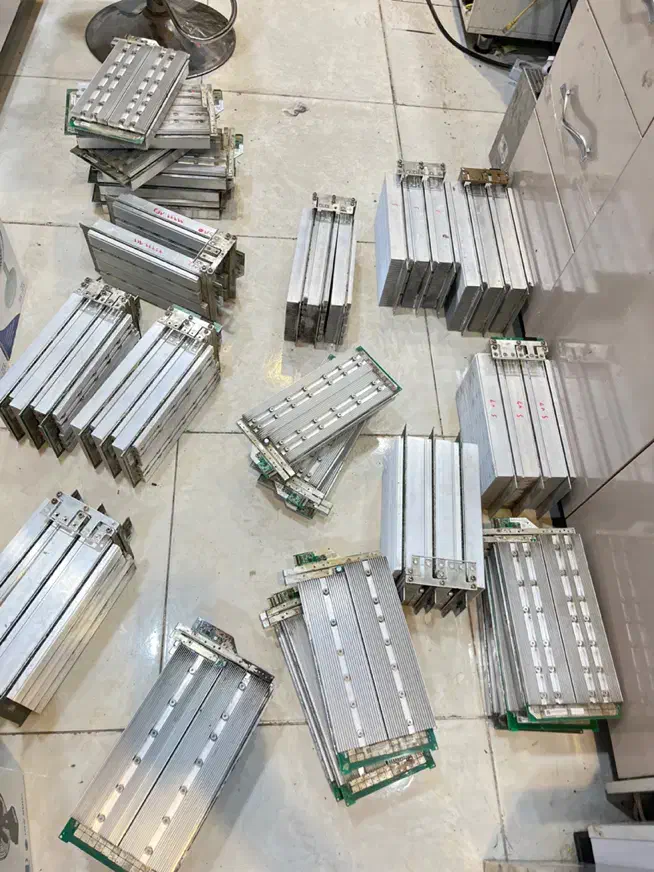 ماینر هشت برد و پاور|قطعات و لوازم جانبی رایانه|برازجان, |دیوار