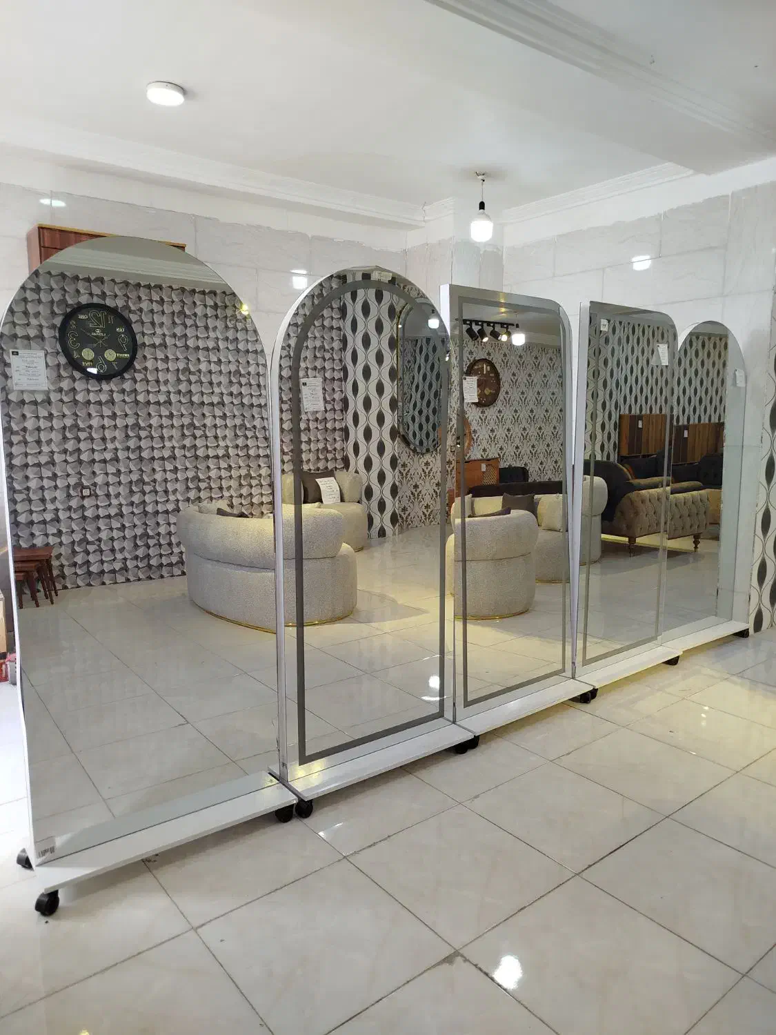 آینه ایستاده لمسی موبایلی سند بلاست|آینه|یاسوج, |دیوار