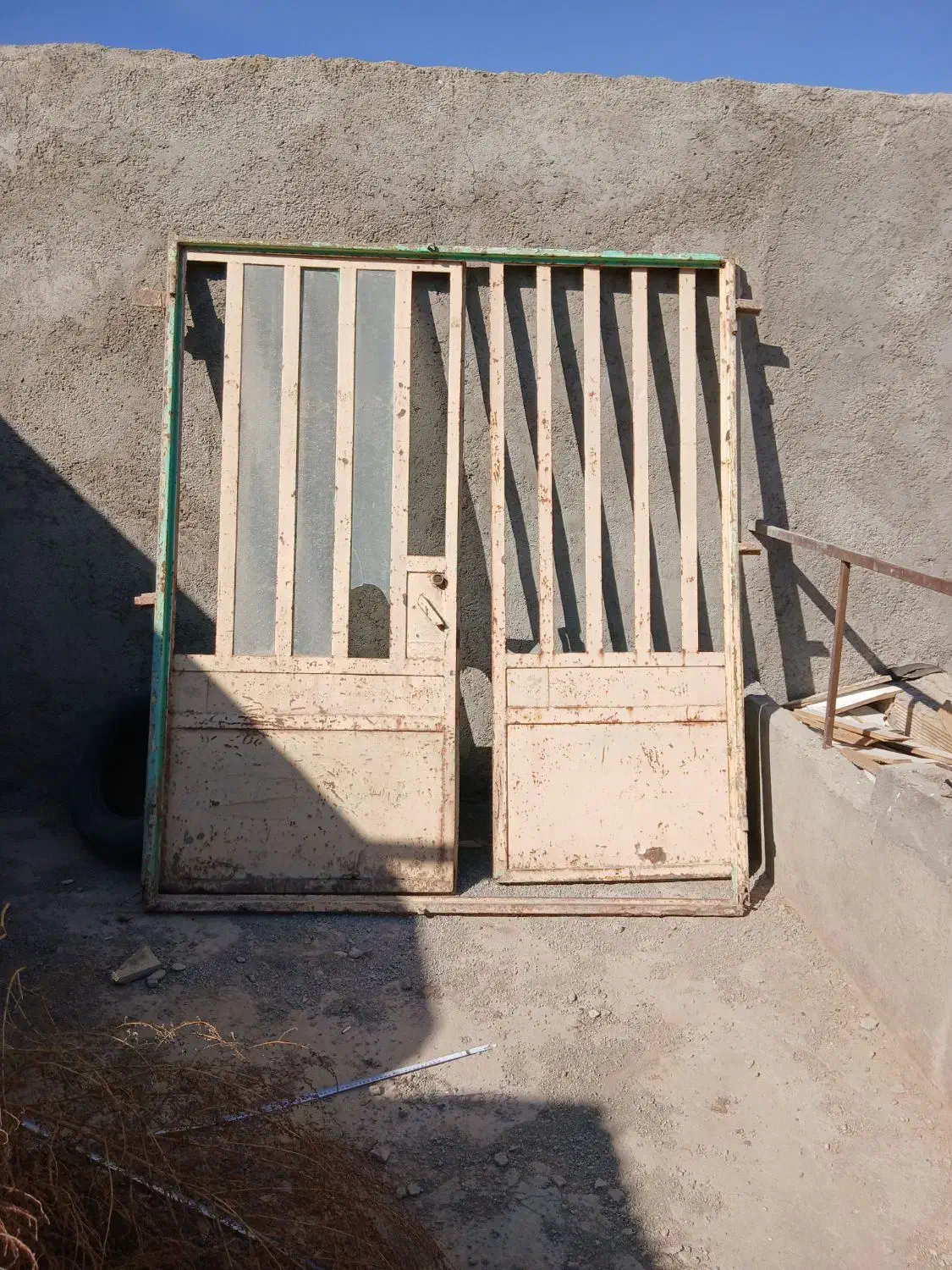 درب پارکینگ|مصالح و تجهیزات ساختمان|فامنین, |دیوار