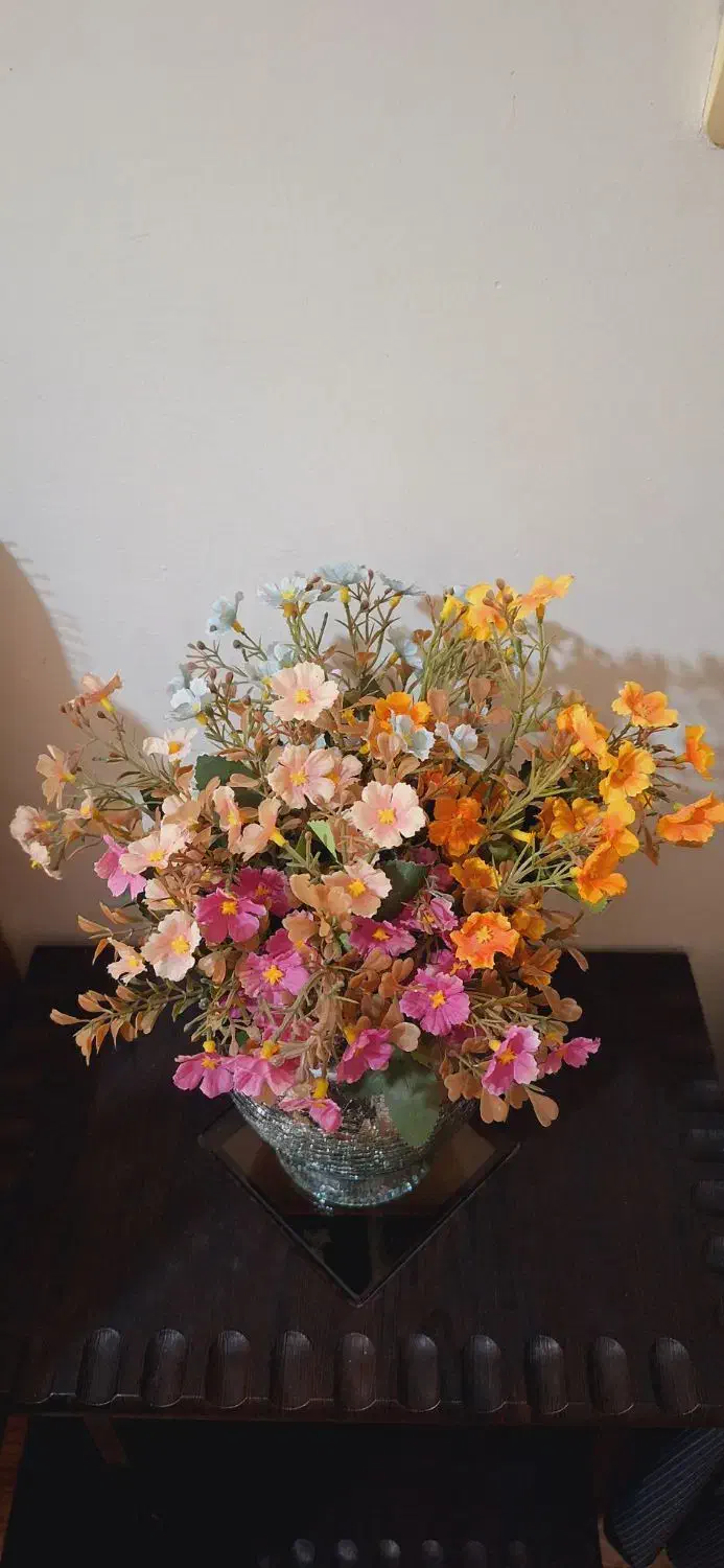 گل وگلدان|گل مصنوعی|قزوین, |دیوار