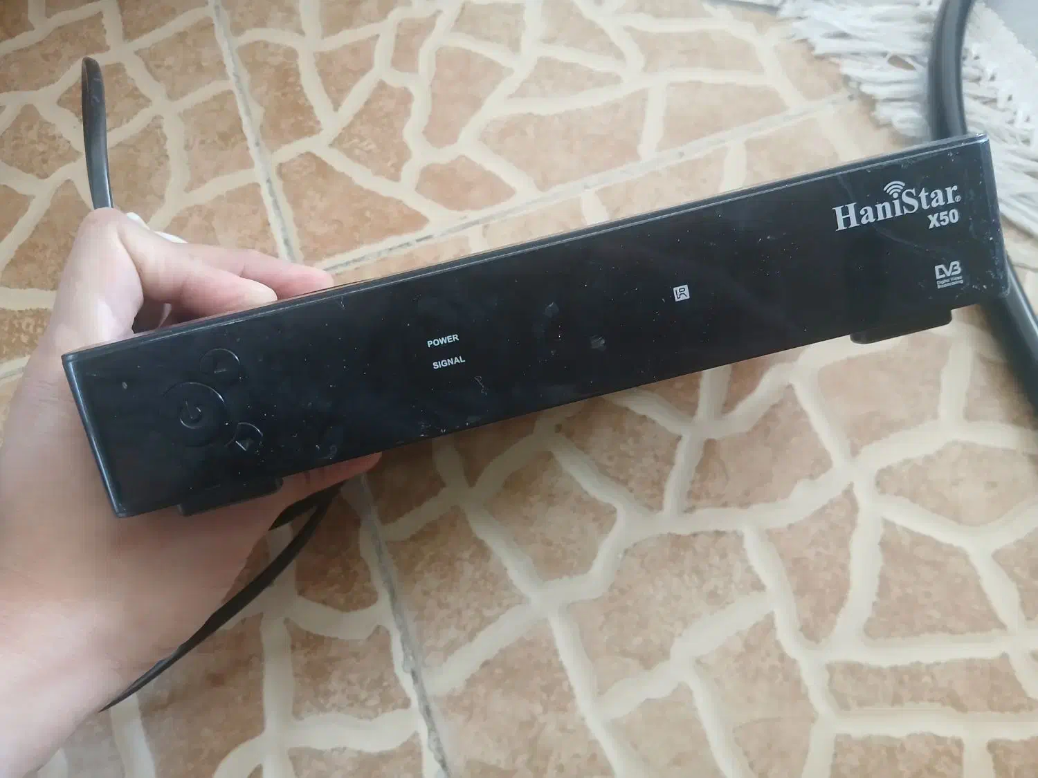 تلوزیون سالم ۲۲ اینچ|تلویزیون و پروژکتور|پردیس, فاز ۱|دیوار