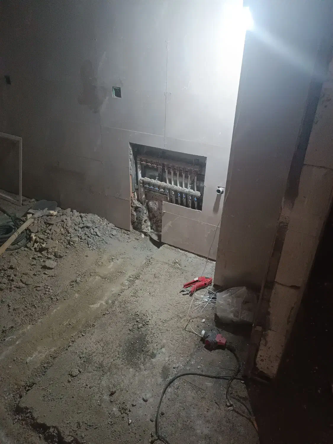 لوله کشی وتاسیسات|خدمات پیشه و مهارت|مریوان, |دیوار