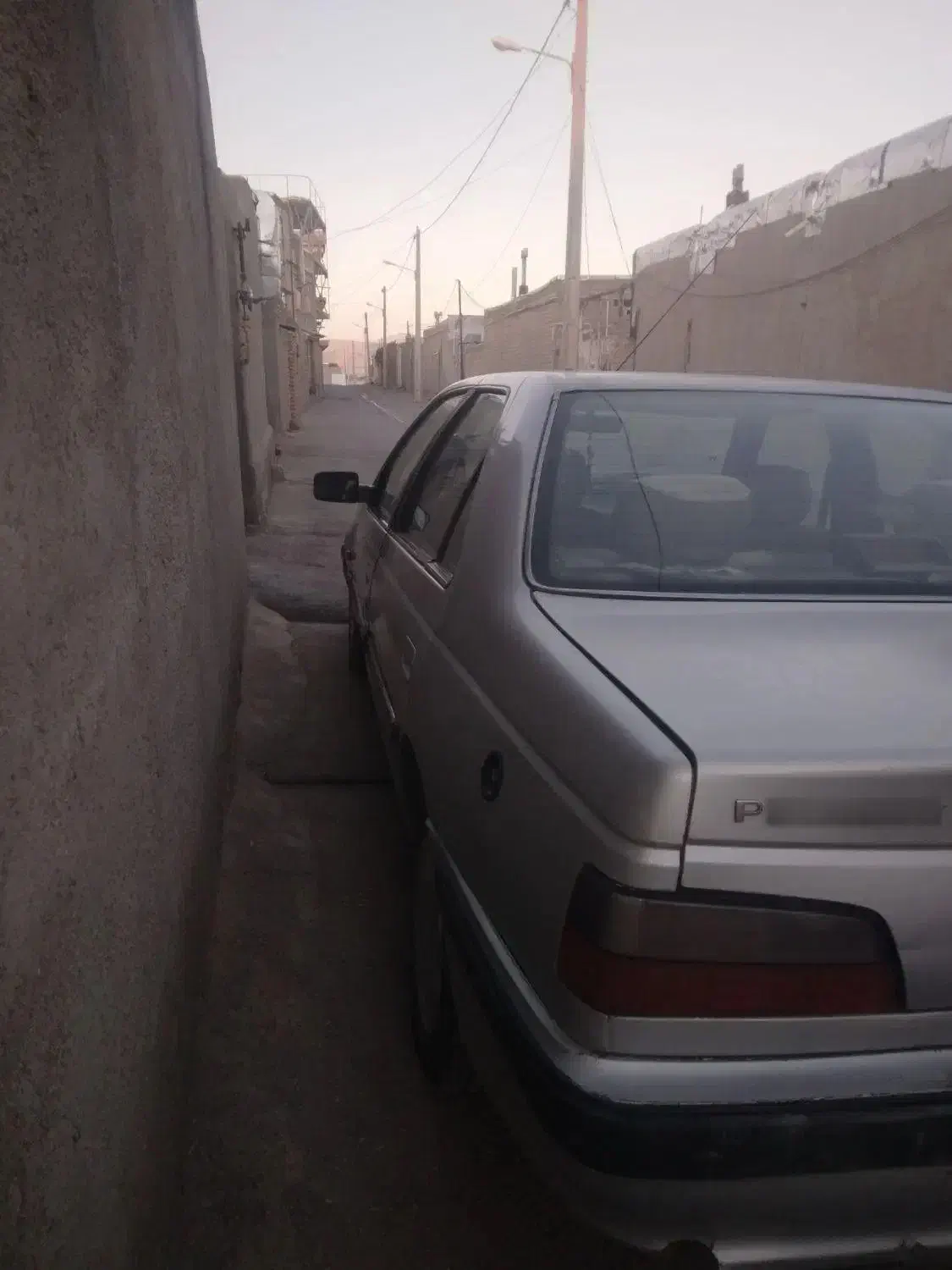 پژو پارس مدل ۸۳|خودرو سواری و وانت|شیرینسو, |دیوار