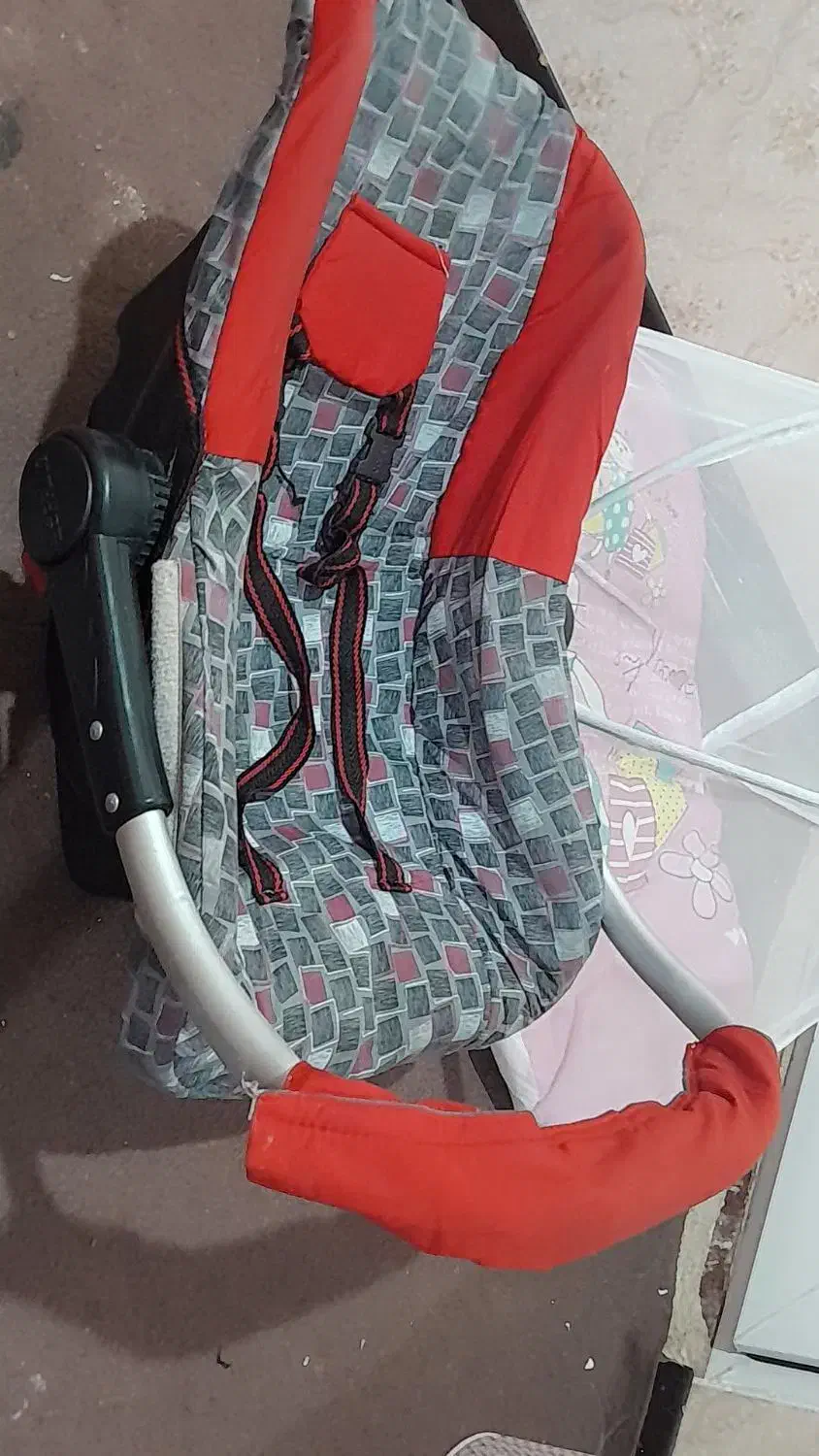 پشه بند و کریر نوزاد سالم شیک|اسباب و اثاث بچه|دوگنبدان, |دیوار