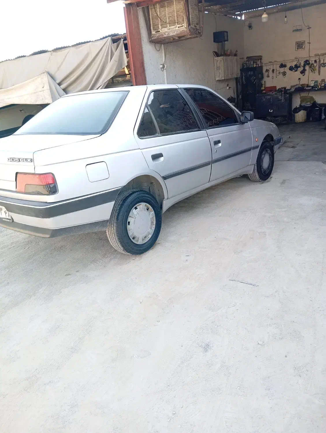 ۴۰۵مدل ۸۹تو کرم خشک|خودرو سواری و وانت|یاسوج, |دیوار