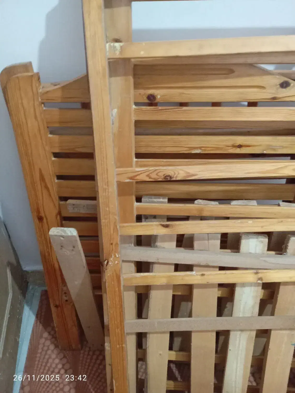 تخت کودک|تخت و صندلی بچه|ارومیه, |دیوار