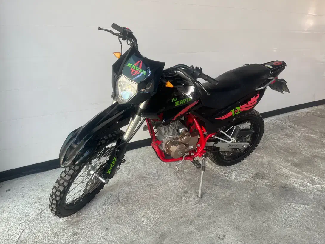 موتور تریل کویر ۲۵۰|موتورسیکلت|یزد, |دیوار