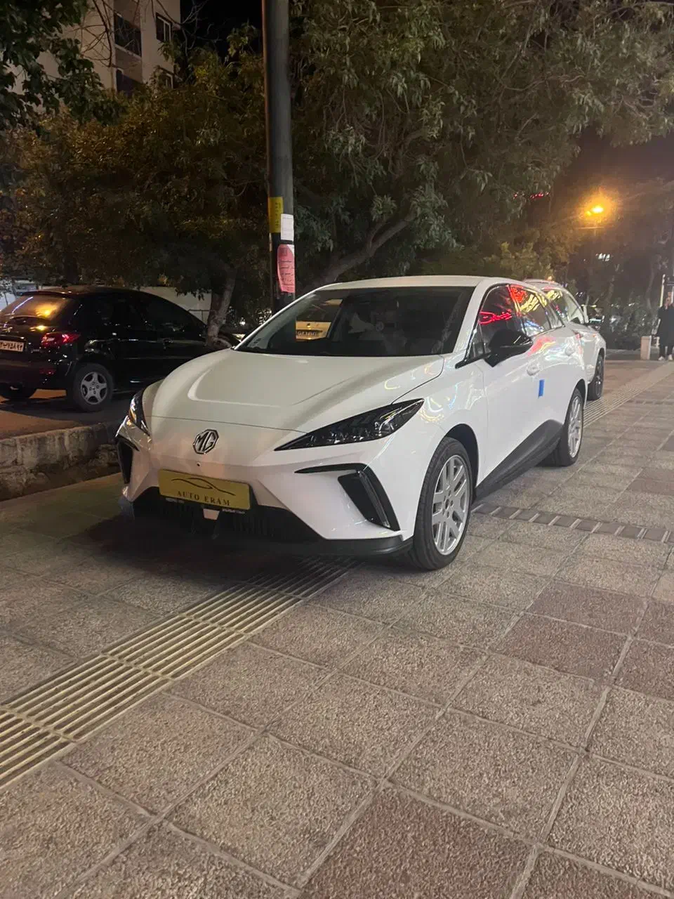 MG4 ev|خودرو سواری و وانت|شیراز, قصرالدشت|دیوار
