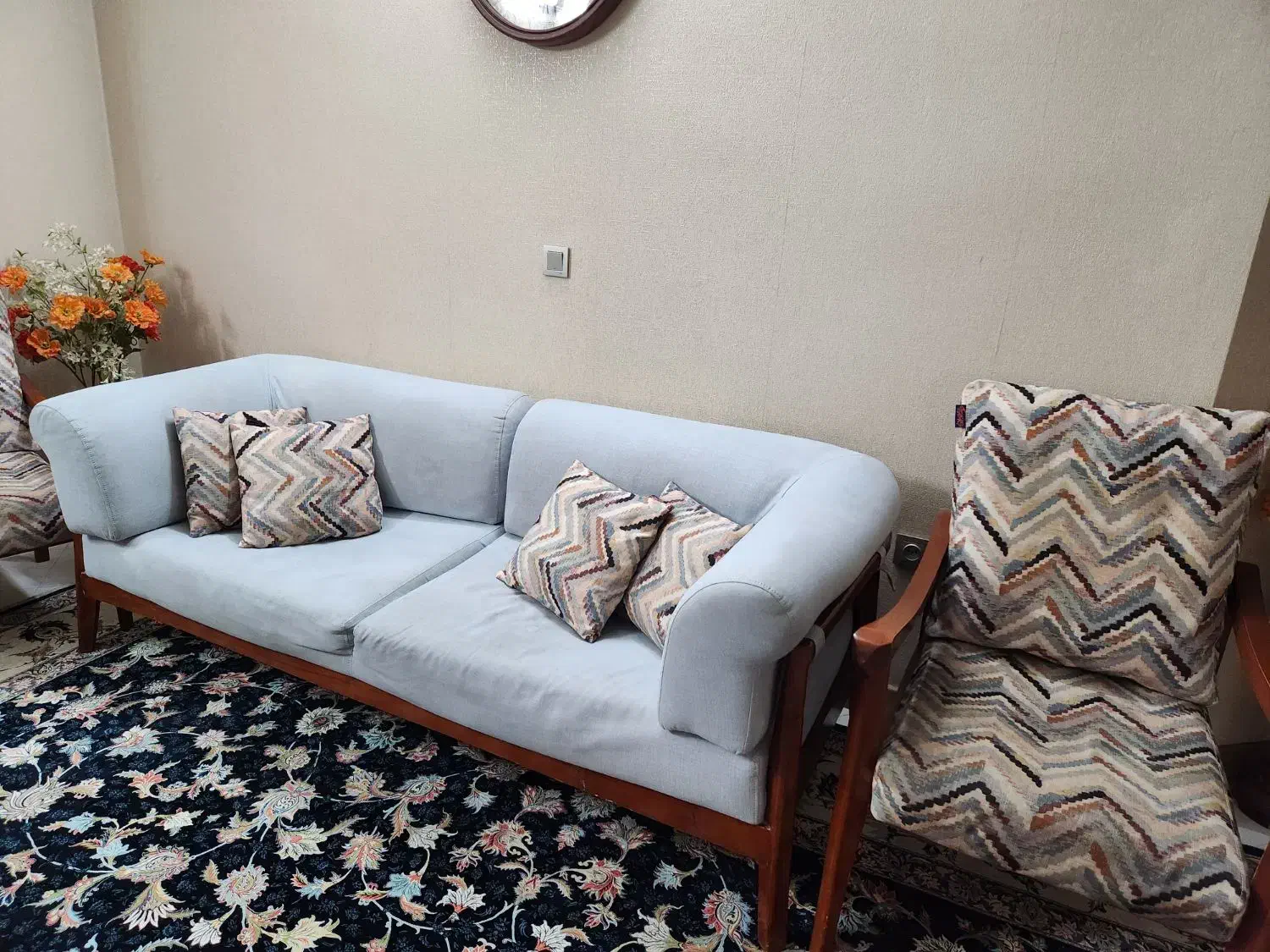 مبلمان ۹نفره با قابلیت تبدیل شدن به تخت|مبلمان خانگی و میز عسلی|مشهد, کوثر|دیوار