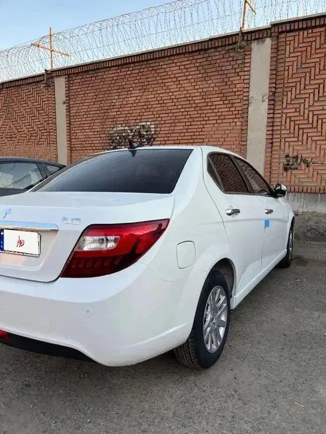 دنا پلاس ۶ سرعته دستی موتور EF7p|خودرو سواری و وانت|تهران, کوی نصر مهرآباد|دیوار