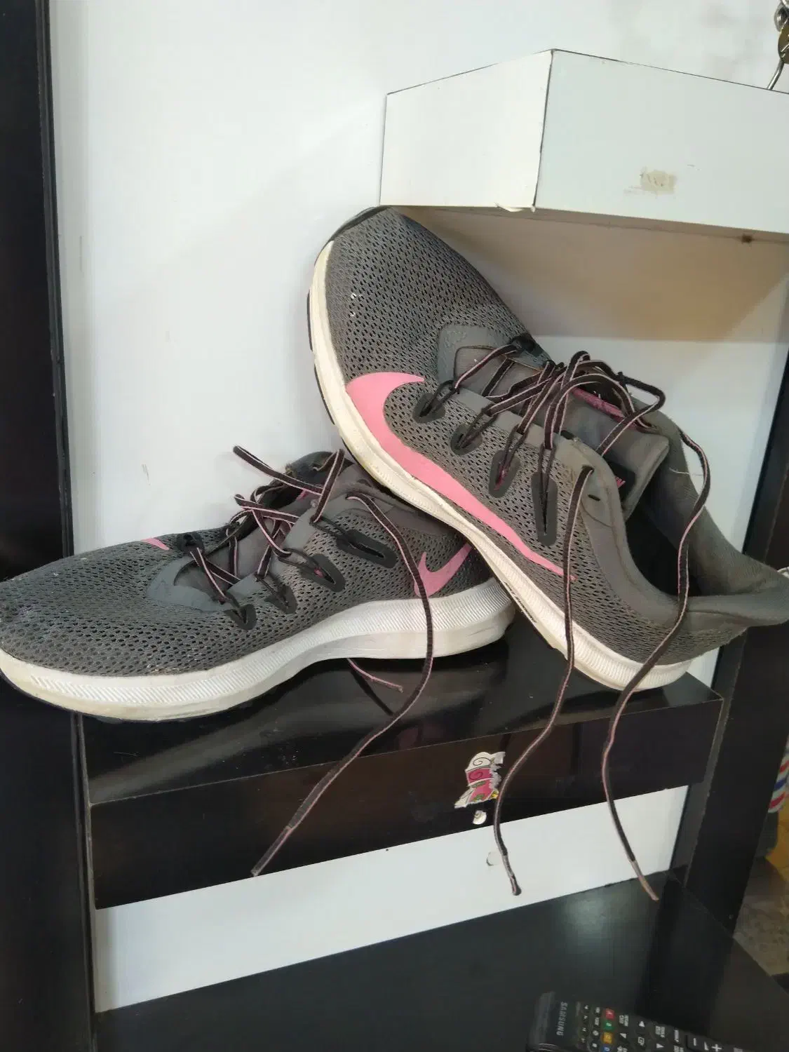 کفش استوک خارجی درجه یک|کیف، کفش، کمربند|گنبد کاووس, |دیوار