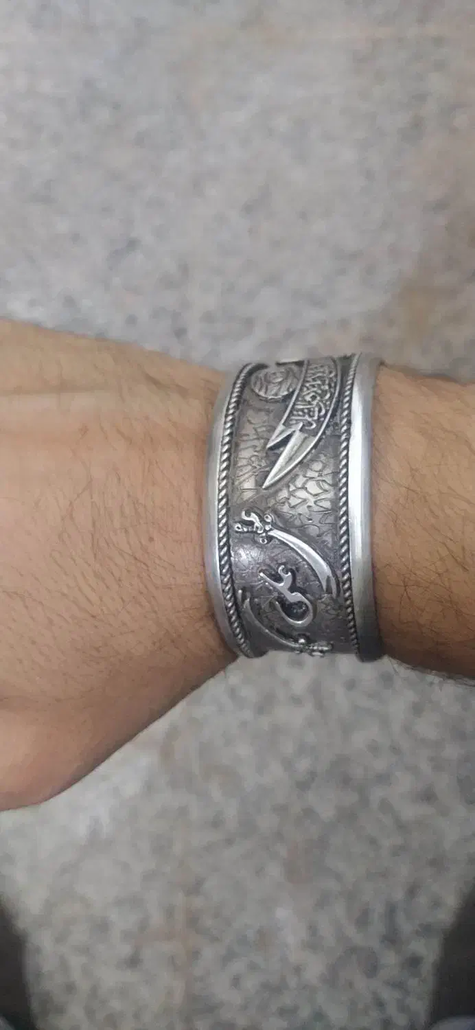 دست بند نقره|جواهرات|میبد, |دیوار