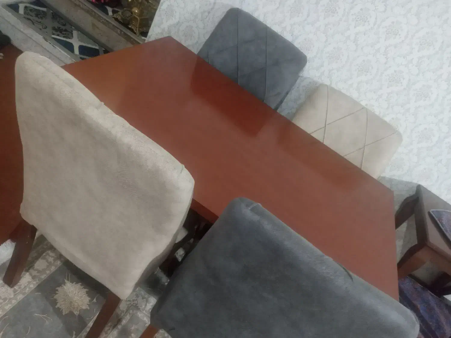 میز غذاخوری در حد نو|میز و صندلی غذاخوری|اردبیل, |دیوار