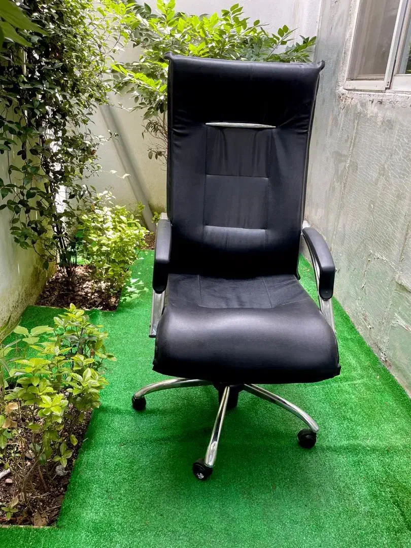 صندلی کامپیوتر چرخ دار|صندلی و نیمکت|رشت, آزادگان|دیوار