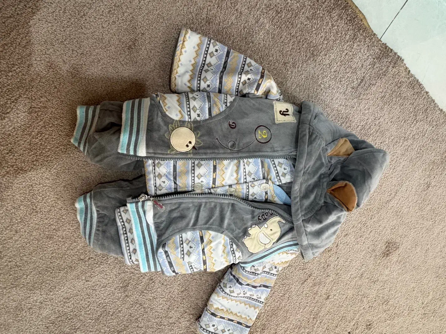 لباس نو و سالم|کفش و لباس بچه|مشهد, الهیه|دیوار