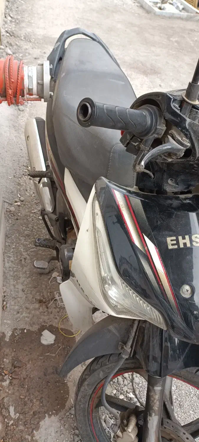 موتور احسان ۱۲۵|موتورسیکلت|قم, زنبیل آباد|دیوار