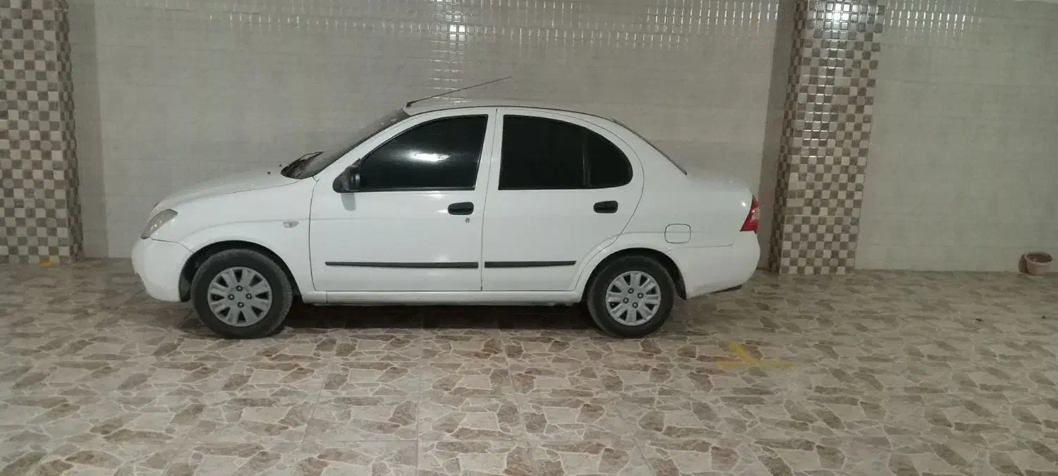 تیبا صندوقدار|خودرو سواری و وانت|کرمانشاه, |دیوار