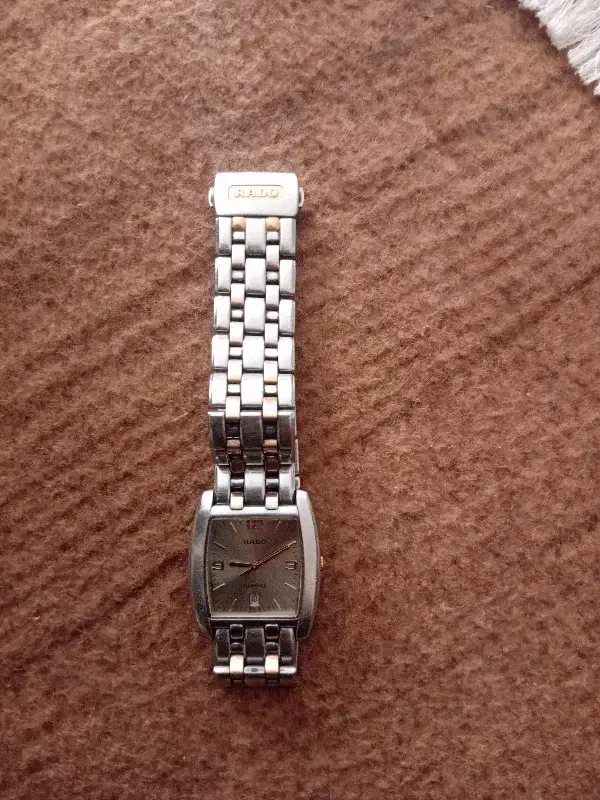 ساعت رادوموتورسوئیس عقربه طلا|ساعت|گنبد کاووس, |دیوار