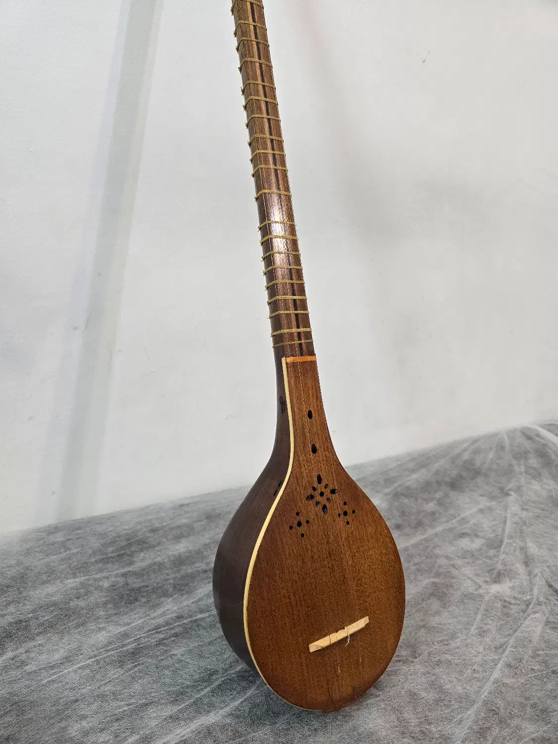 سه تار صفریان|سازهای سنتی|تهران, صادقیه|دیوار