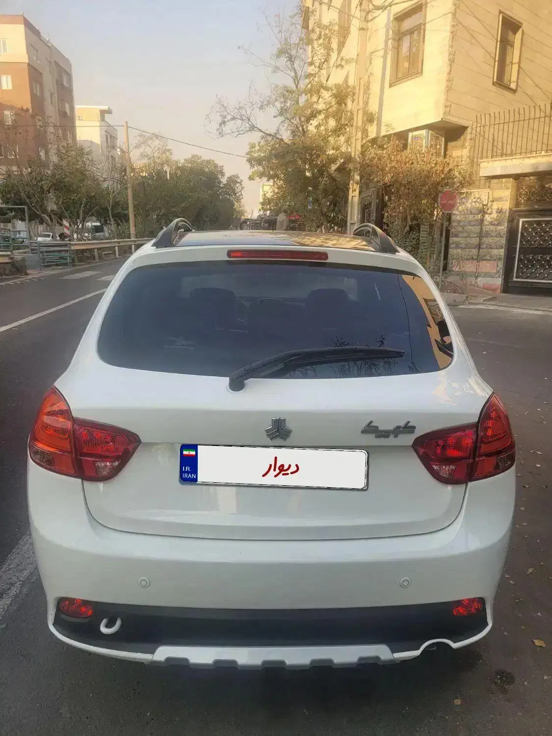 کوئیک R فول فول پارس خودرو اتوماتیک ۳ حالته|خودرو سواری و وانت|رامسر, |دیوار