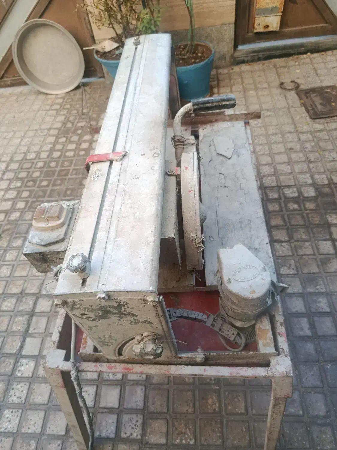 دستگاه برش سنگ و سرامیک  با اب  (افرز آبی)|مصالح و تجهیزات ساختمان|ملایر, |دیوار