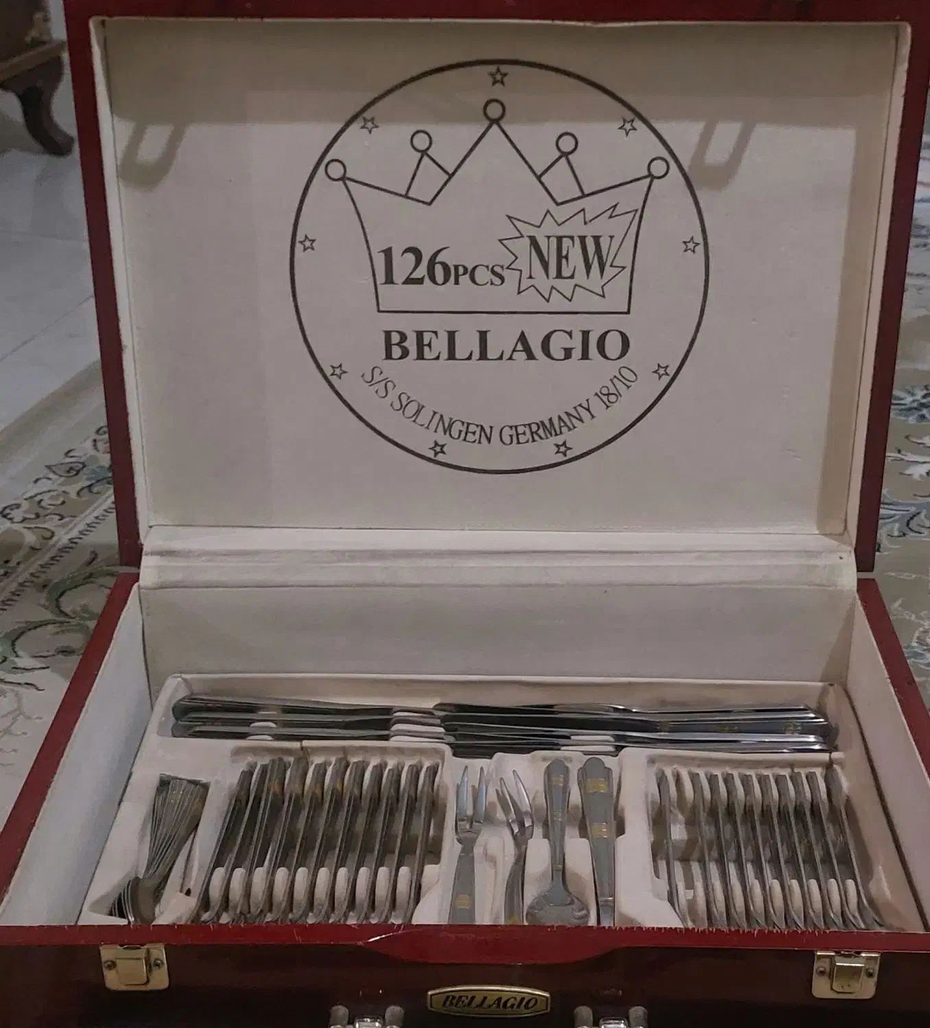 سرویس قاشق و چنگال درجه یک آلمانی ۱۲۶ پارچه|ظروف سرو و پذیرایی|بهارستان, |دیوار