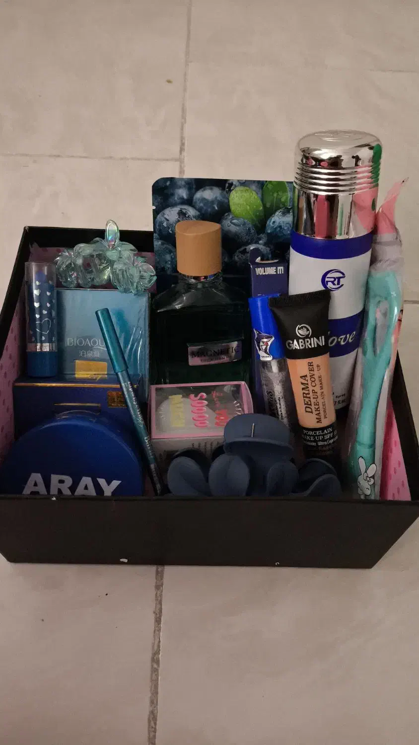 هدیه روز مادر و زن|آرایشی، بهداشتی، درمانی|هشتگرد, فاز ۱ مهستان|دیوار