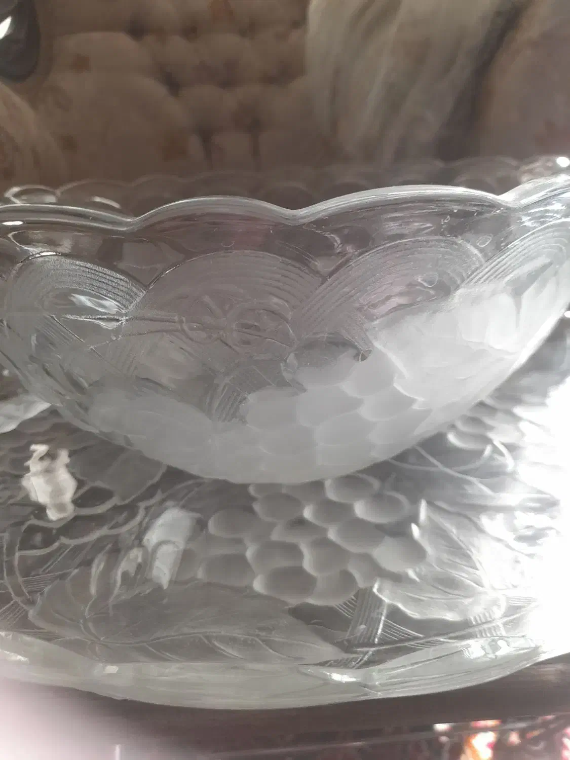 قاب وقدح قدیمی طرح میوه کاملا سالم|صنایع دستی و سایر لوازم تزئینی|قم, قلعه عموحسین|دیوار