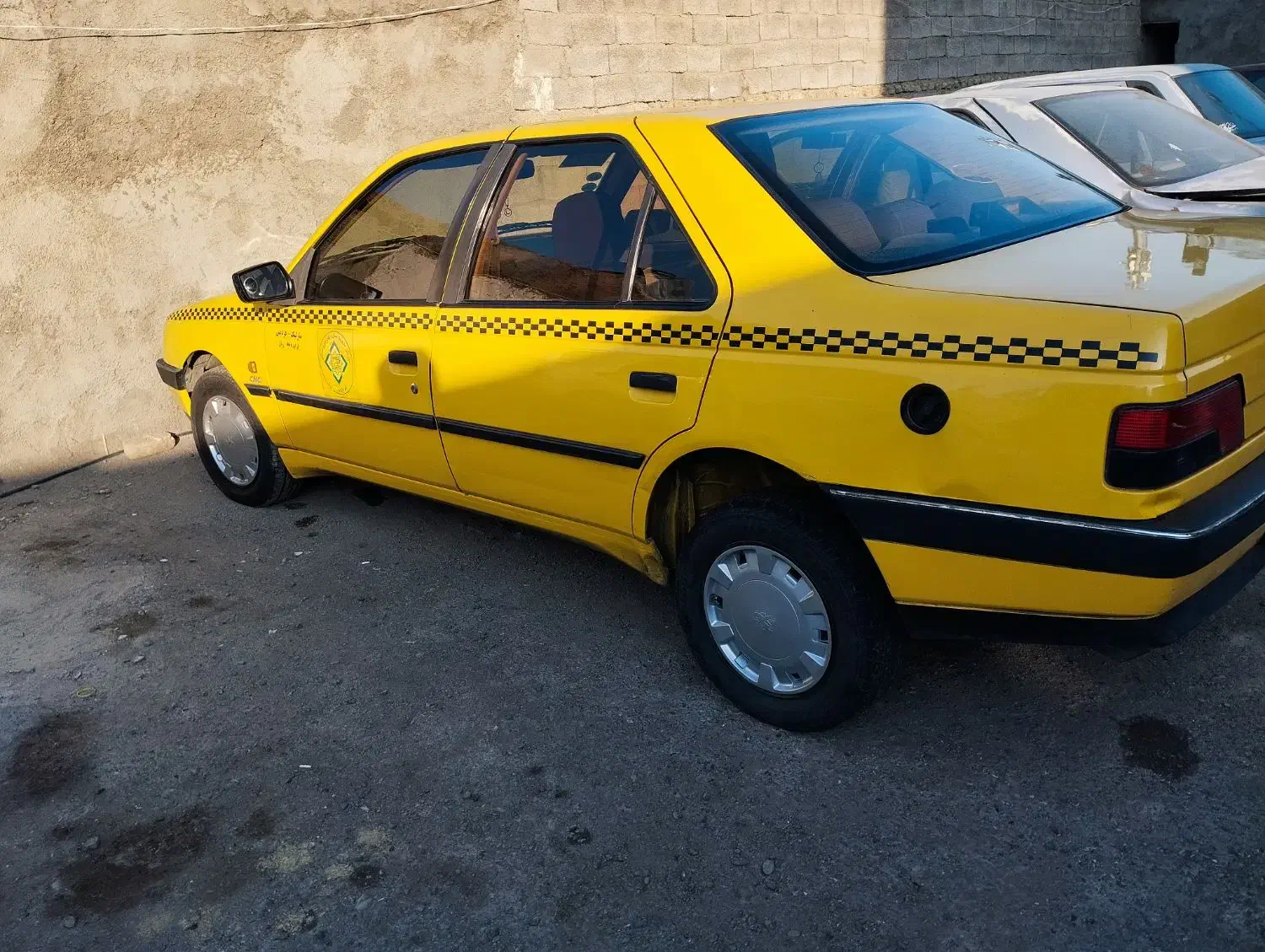 پژو ۴۰۵ تاکسی با امتیاز خط مارلیک ـفردیس|خودرو سواری و وانت|ملارد, |دیوار