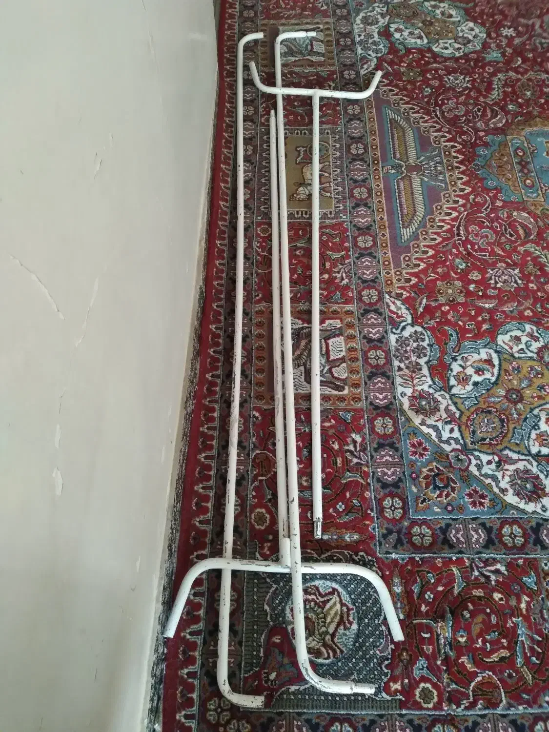 لباس|مبلمان خانگی و میز عسلی|ساوه, |دیوار