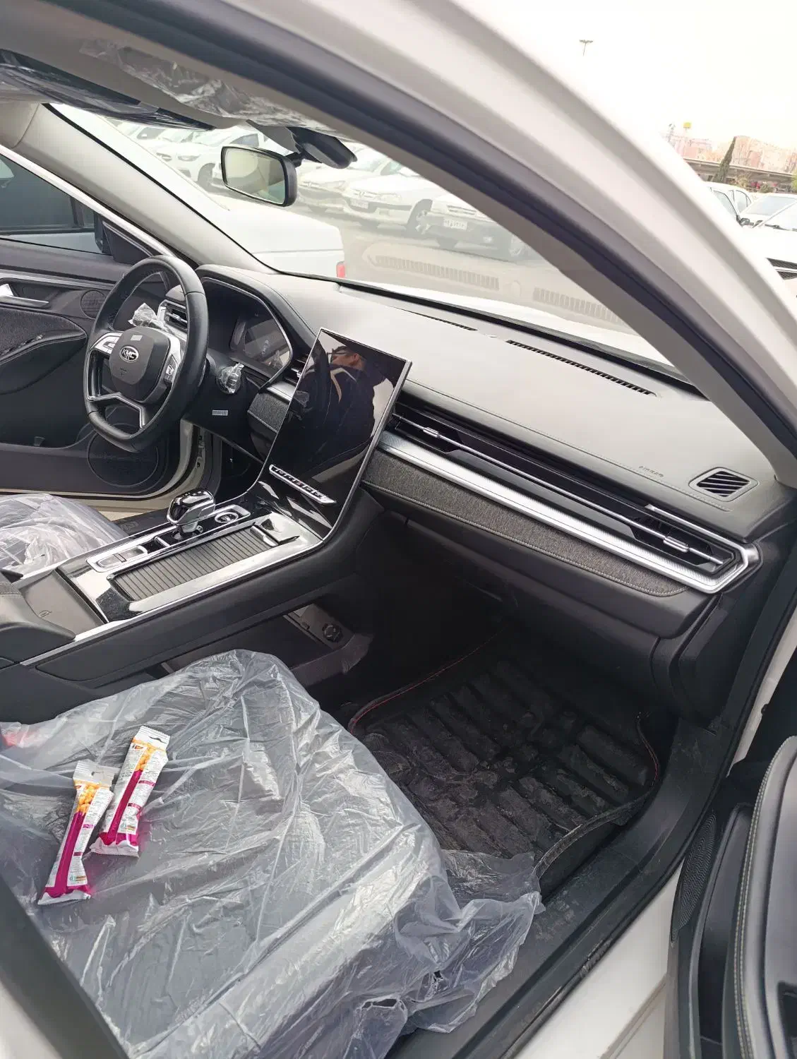 کی ام جی G7 مدل 1402|خودرو سواری و وانت|قرچک, مهدیه|دیوار