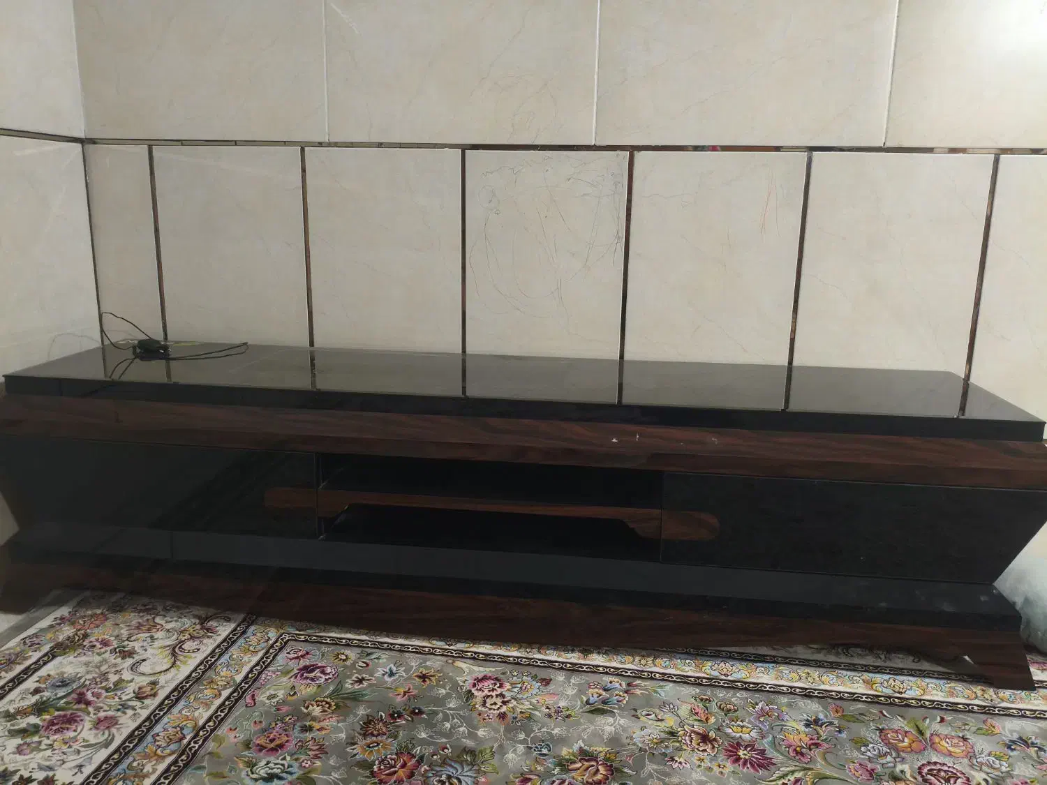 میز تلوزیون|بوفه، ویترین، کنسول|سیرجان, |دیوار