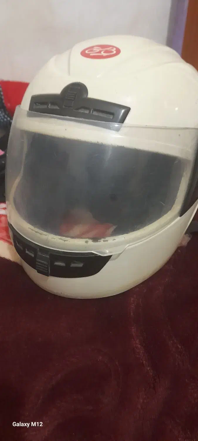 کلاه ایمینی|قطعات یدکی و لوازم جانبی|رشتخوار, |دیوار