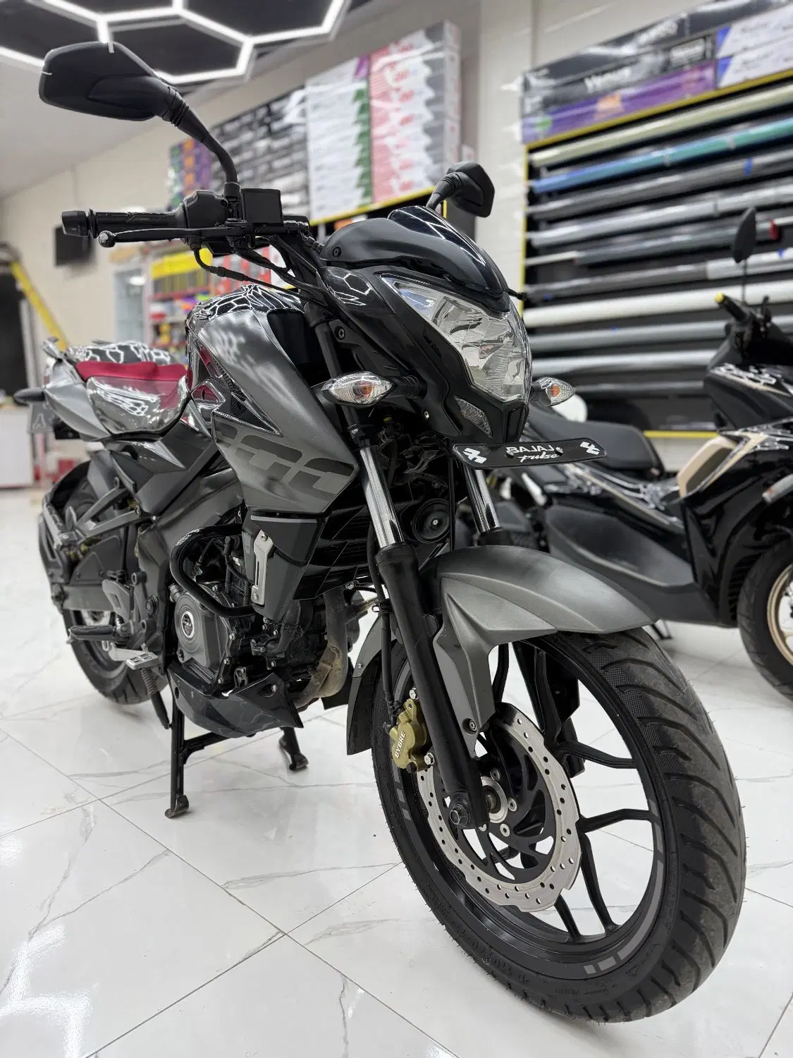 NS 200 مدل 98|موتورسیکلت|ساوه, |دیوار