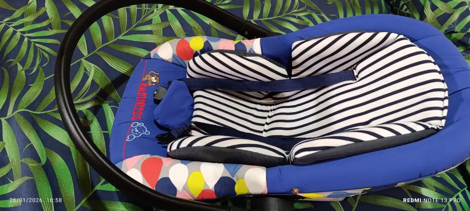 کریر کودک|کالسکه و لوازم جانبی|رشت, فلسطین|دیوار