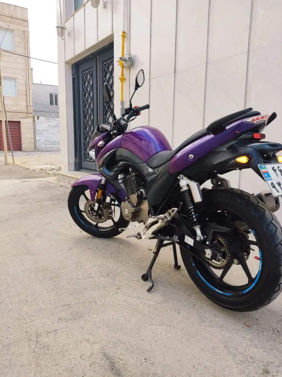 زونتس 230 سی سی  مدل402 درحدخشک|موتورسیکلت|سنندج, |دیوار