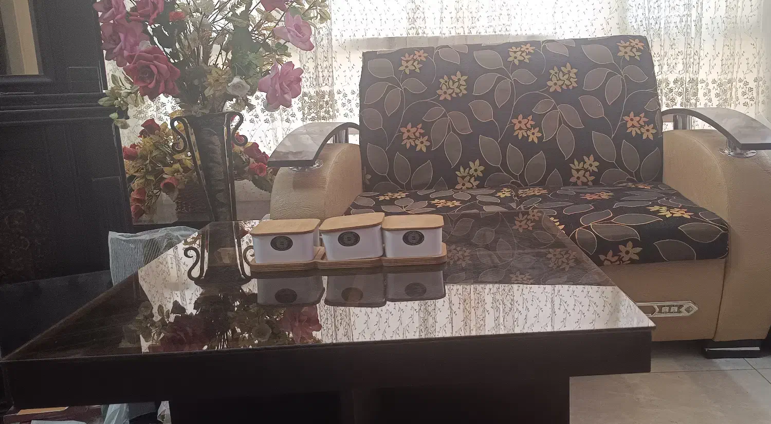 مبل ۷ نفره|مبلمان خانگی و میز عسلی|تهران, شیخ هادی|دیوار